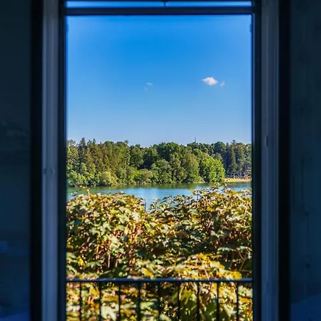 By The - My In شقة *